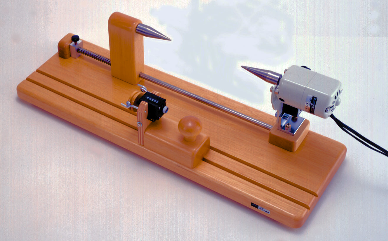 電動管巻機2  Electric Bobbin Winder 2